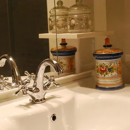 Ladyhouse Tipico Con 4 Posti Letto 아파트 *